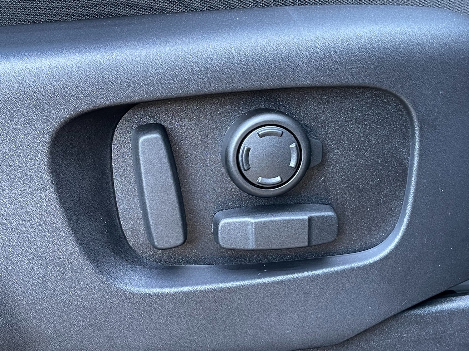 Used Land Rover Discovery 2023 for sale - 77377805: Photo 28