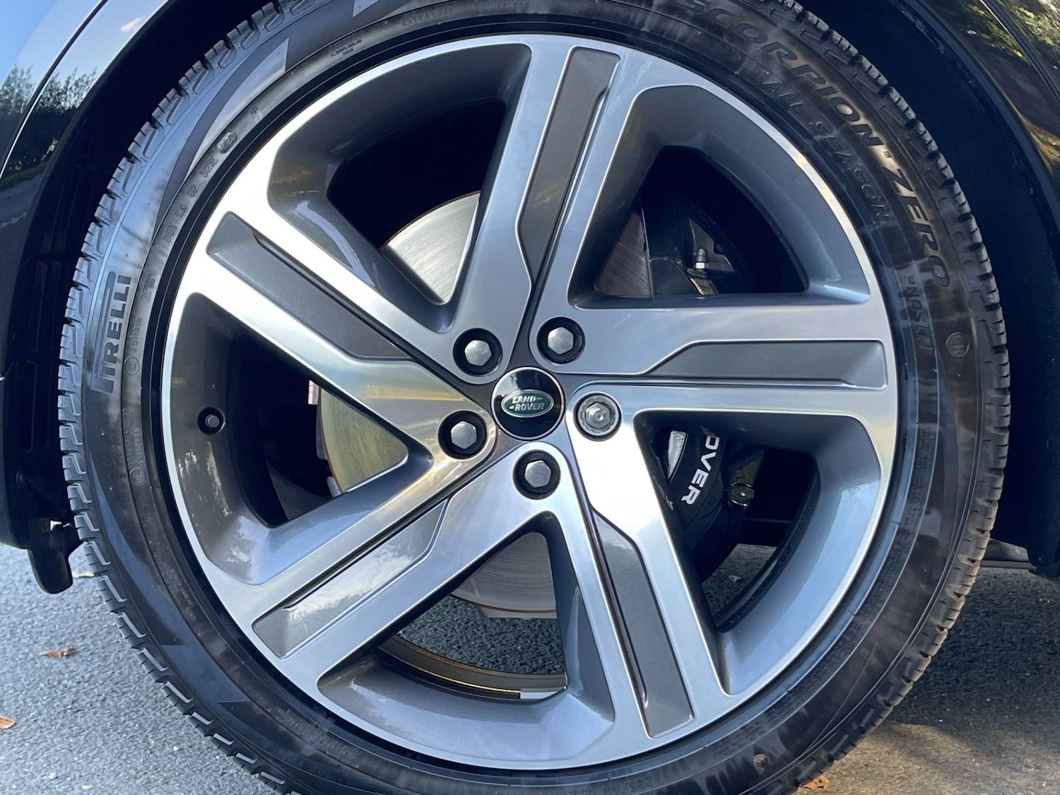 Used Land Rover Discovery 2023 for sale - 77377805: Photo 39