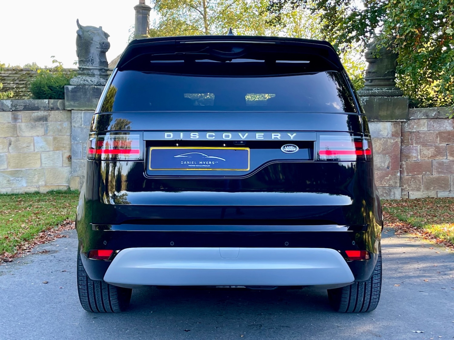 Used Land Rover Discovery 2023 for sale - 77377805: Photo 5