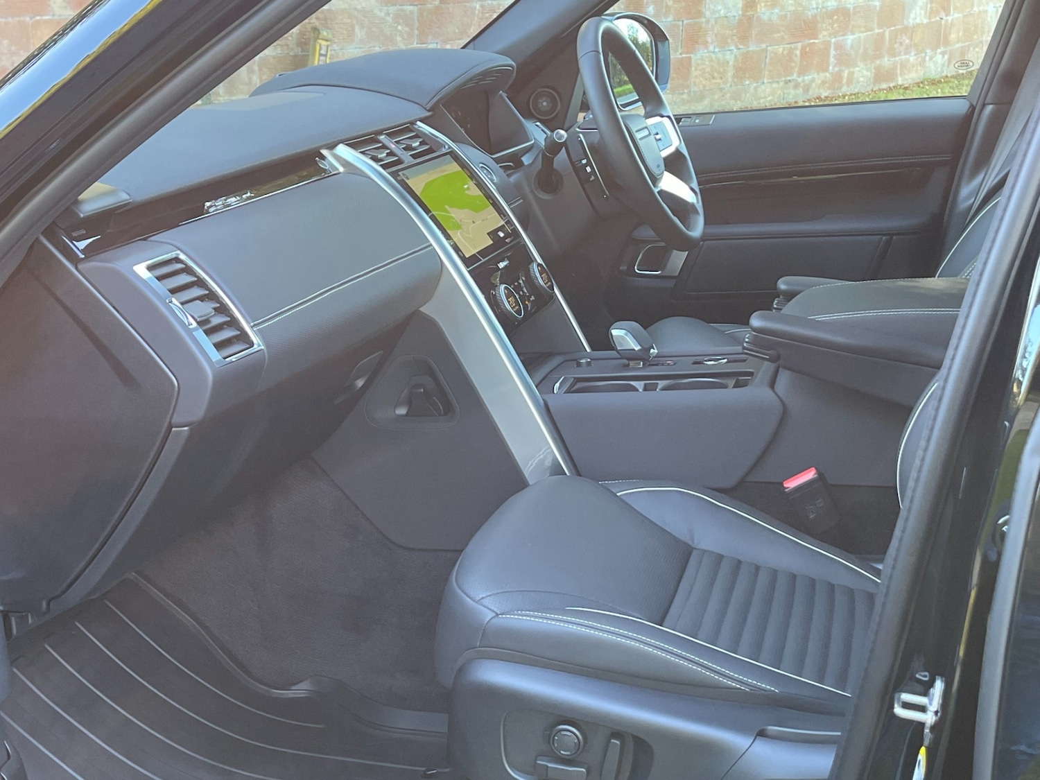 Used Land Rover Discovery 2023 for sale - 77377805: Photo 7