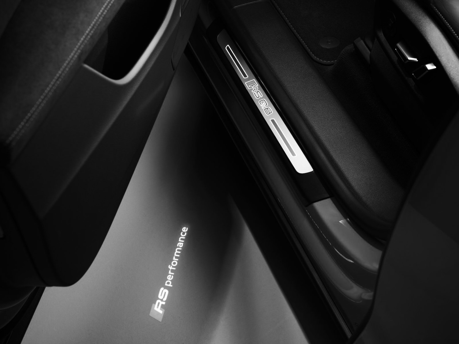 Used Audi RS Q8 2025 for sale - 77019170: Photo 6