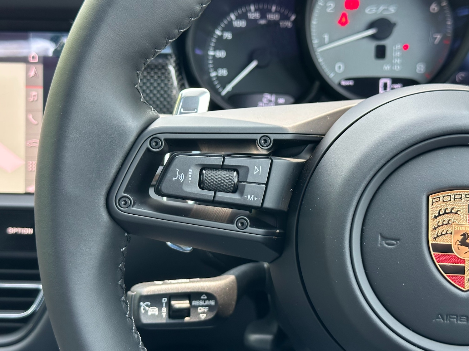 Used Porsche Macan 2025 for sale - 77019226: Photo 15