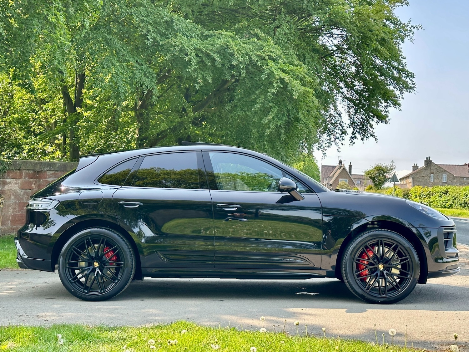 Used Porsche Macan 2025 for sale - 77019226: Photo 3