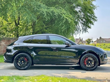 Used Porsche Macan 2025 for sale - 77019226: Photo
