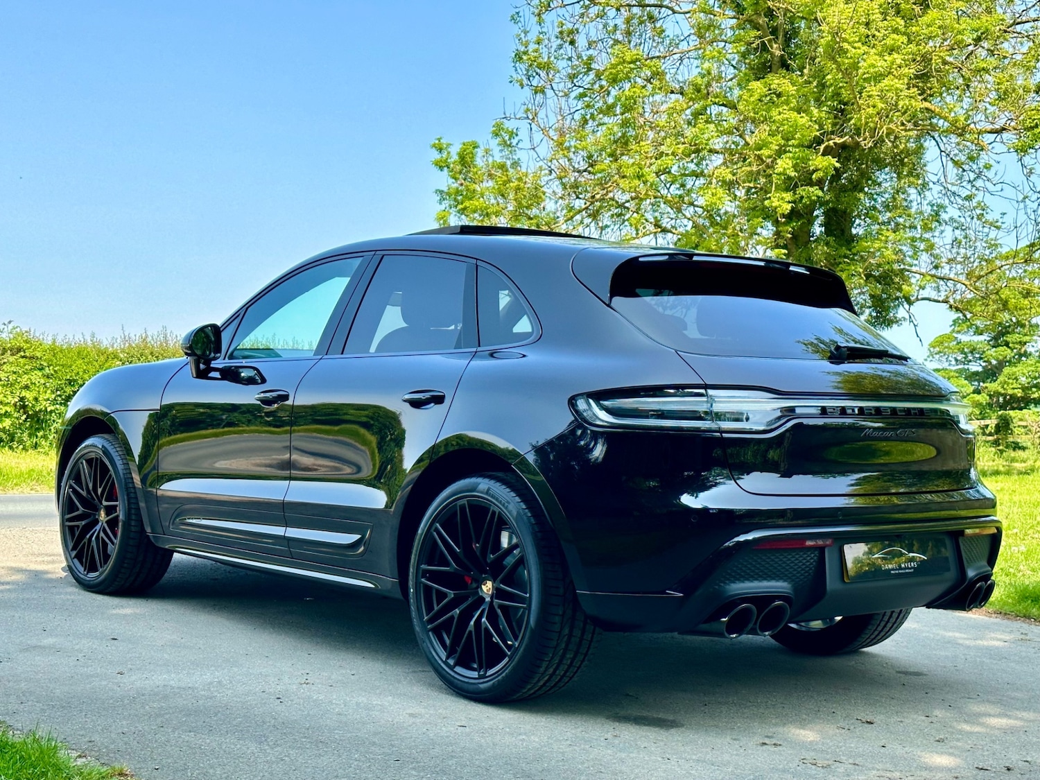 Used Porsche Macan 2025 for sale - 77019226: Photo 44