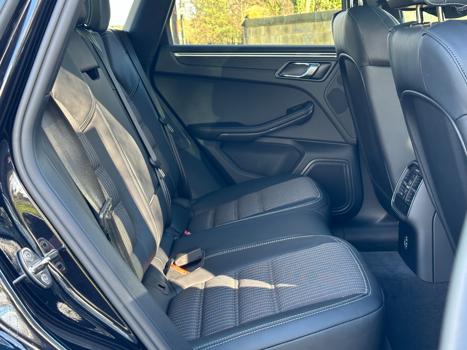 Used Porsche Macan 2023 for sale - 78039684: Photo 13