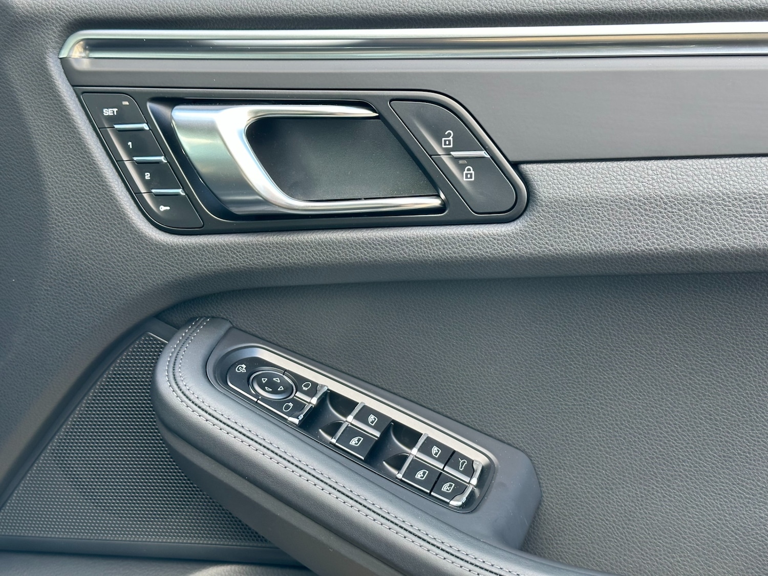 Used Porsche Macan 2023 for sale - 78039684: Photo 25