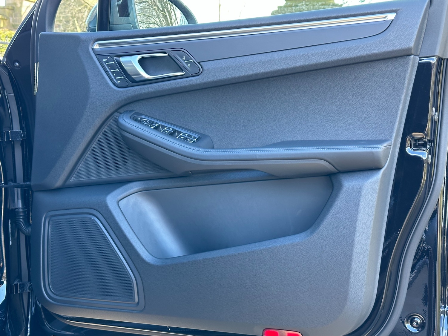 Used Porsche Macan 2023 for sale - 78039684: Photo 29