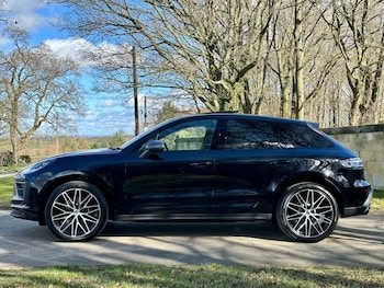 Used Porsche Macan 2023 for sale - 78039684: Photo
