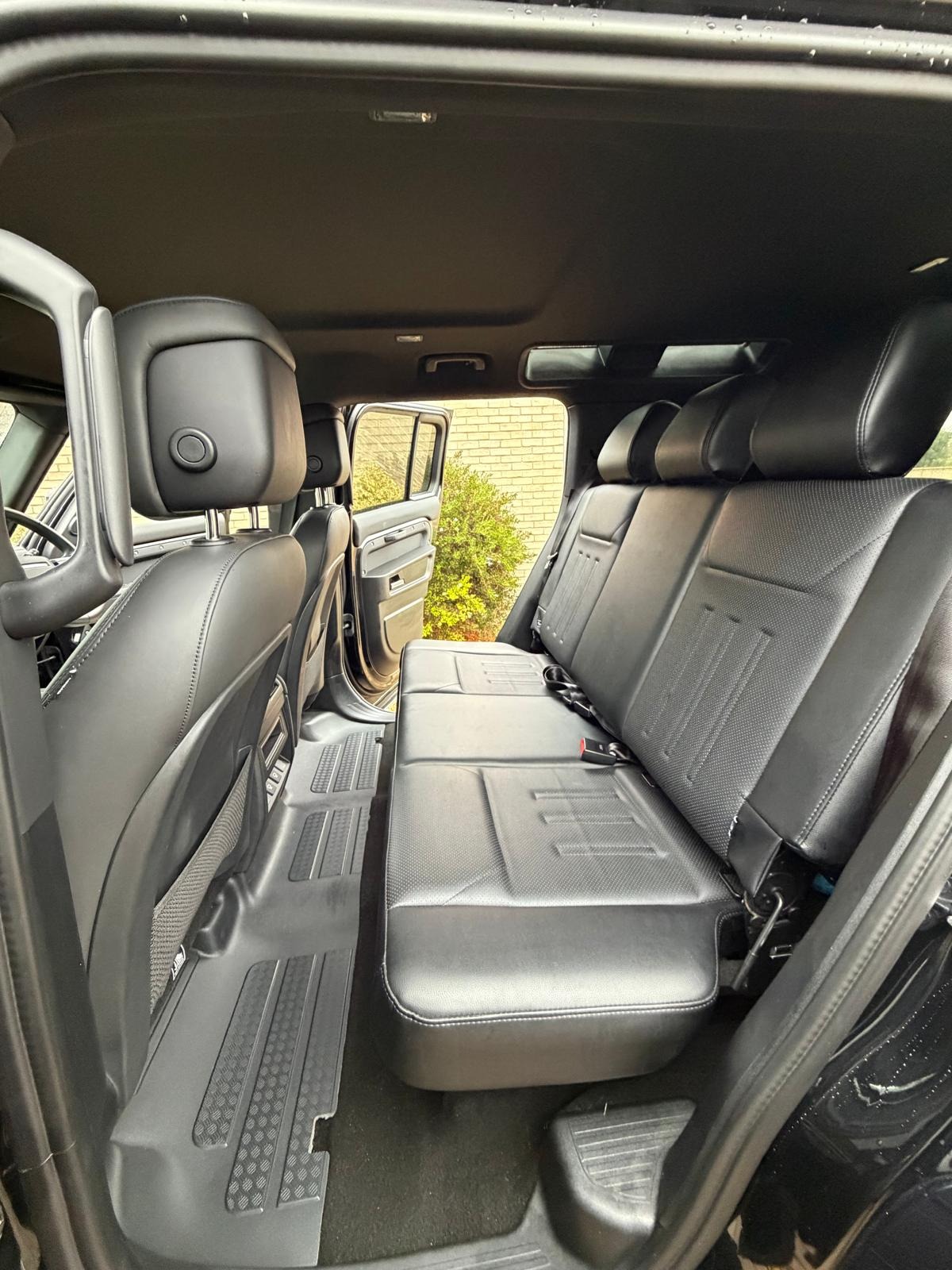 Used Land Rover Defender 2025 for sale - 77019423: Photo 7