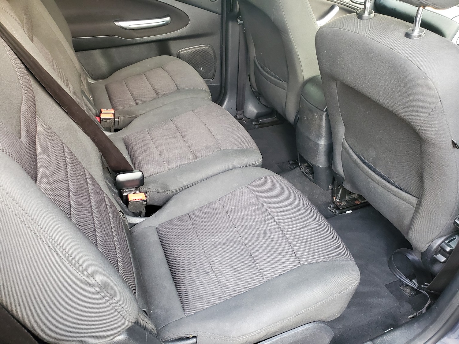 Used Ford S-Max 2012 for sale - 76358141: Photo 16