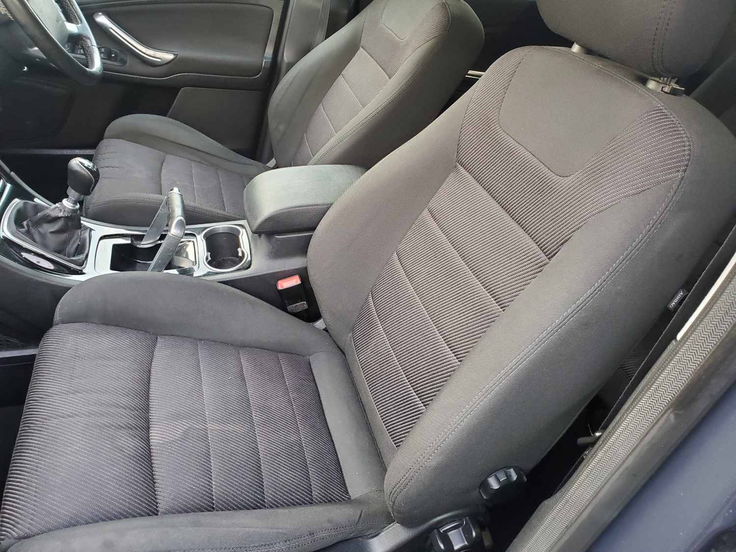 Used Ford S-Max 2012 for sale - 76358141: Photo 23