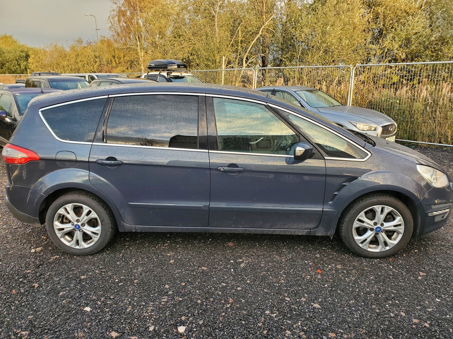 Used Ford S-Max 2012 for sale - 76358141: Photo 9