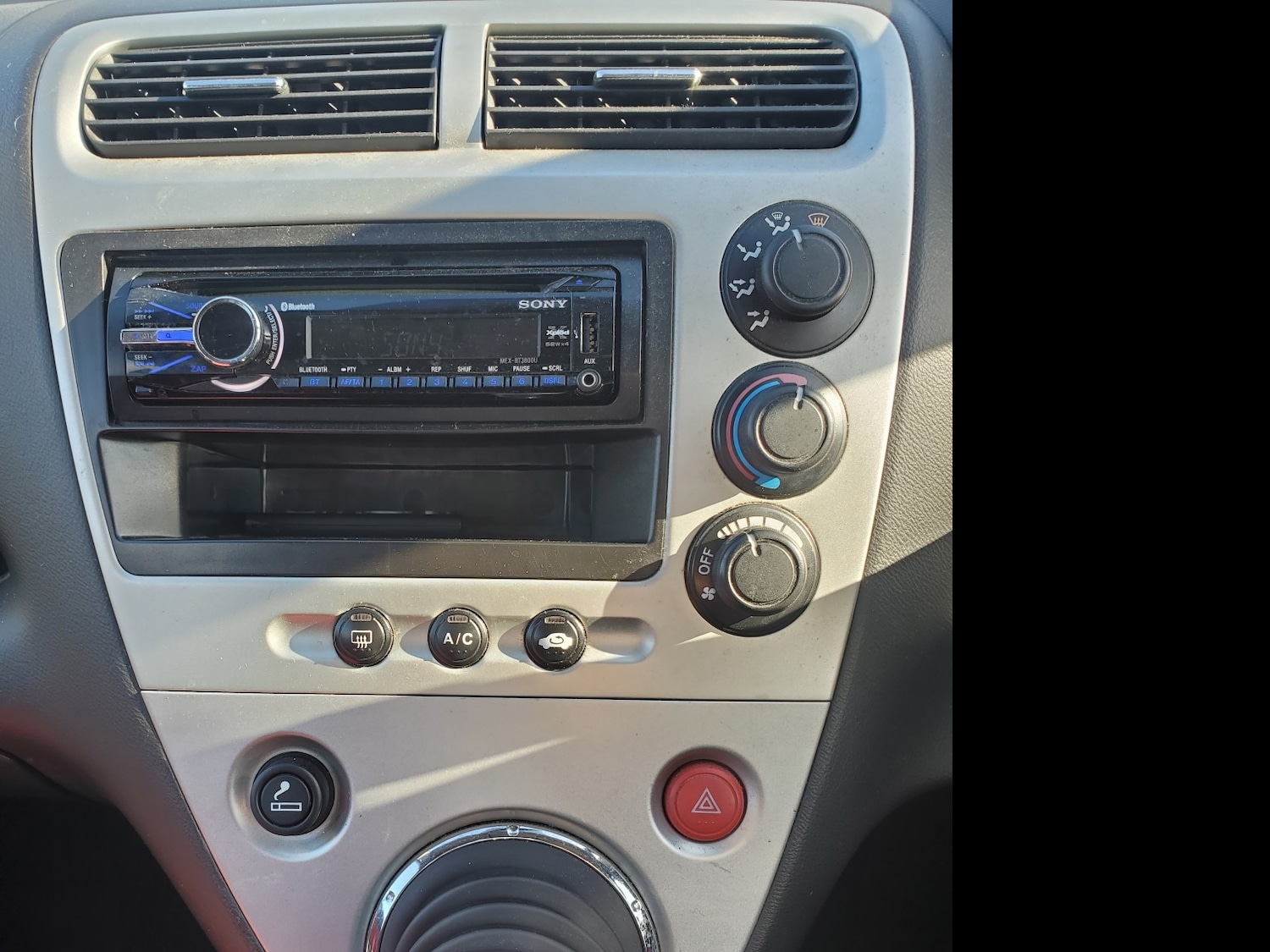 Used Honda Civic 2005 for sale - 76382469: Photo 15