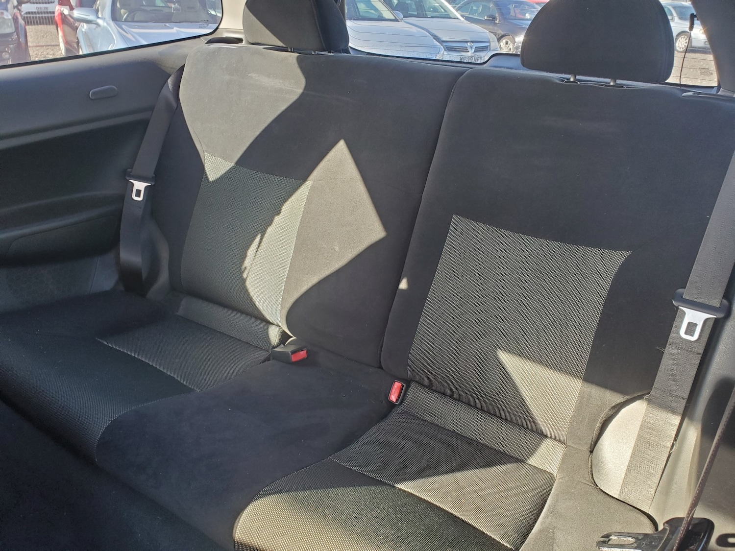 Used Honda Civic 2005 for sale - 76382469: Photo 21