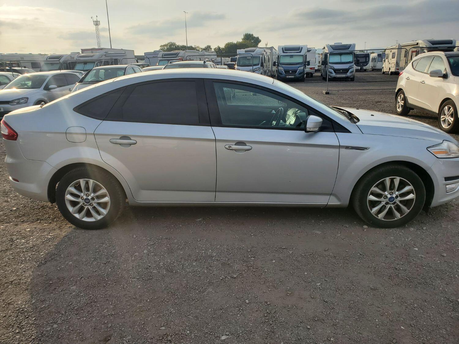 Used Ford Mondeo 2012 for sale - 76793403: Photo 8