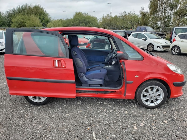 Used Peugeot 1007 2006 for sale - 76263407: Photo 5