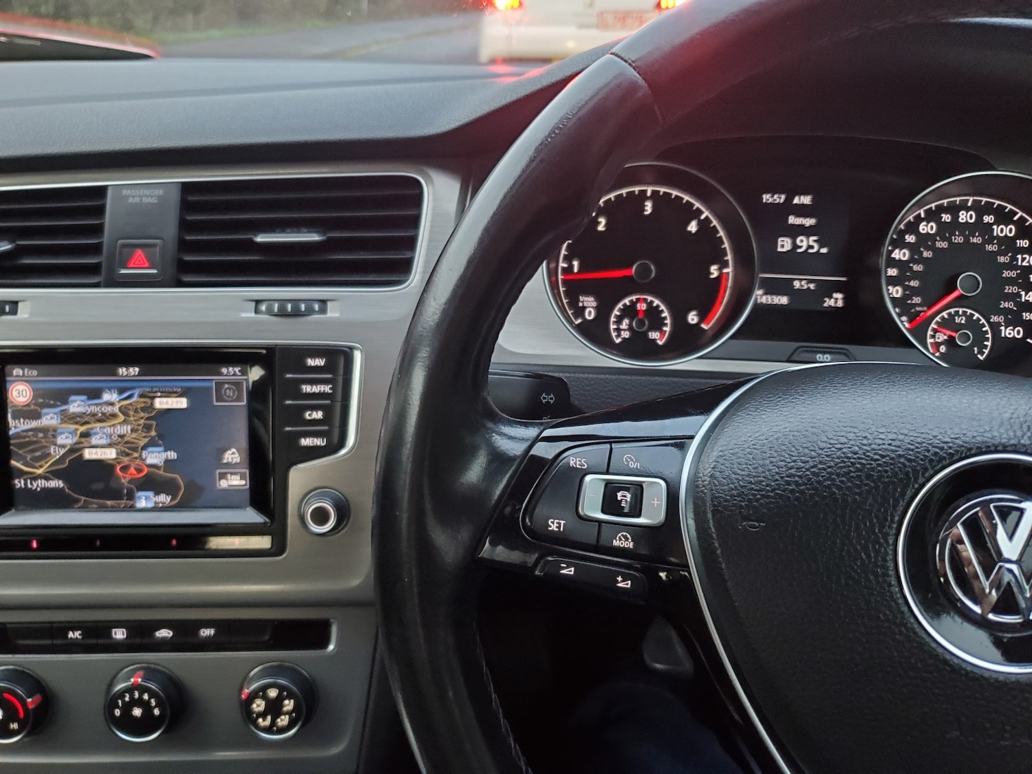 Used Volkswagen Golf 2014 for sale - 76986805: Photo 11