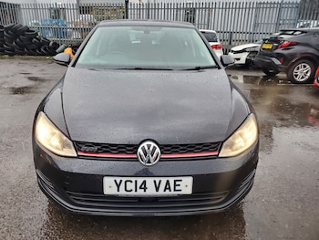 Used Volkswagen Golf 2014 for sale - 76986805: Photo