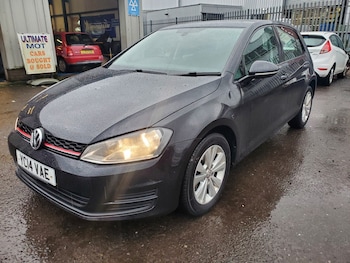 Used Volkswagen Golf 2014 for sale - 76986805: Photo
