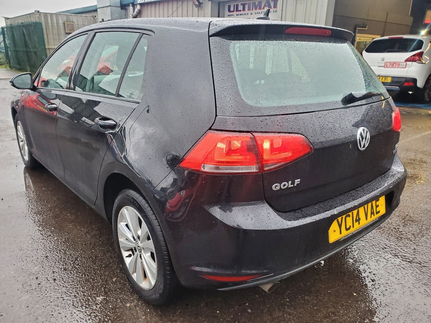 Used Volkswagen Golf 2014 for sale - 76986805: Photo 6