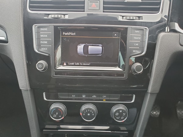 Used Volkswagen Golf 2014 for sale - 76211886: Photo 18