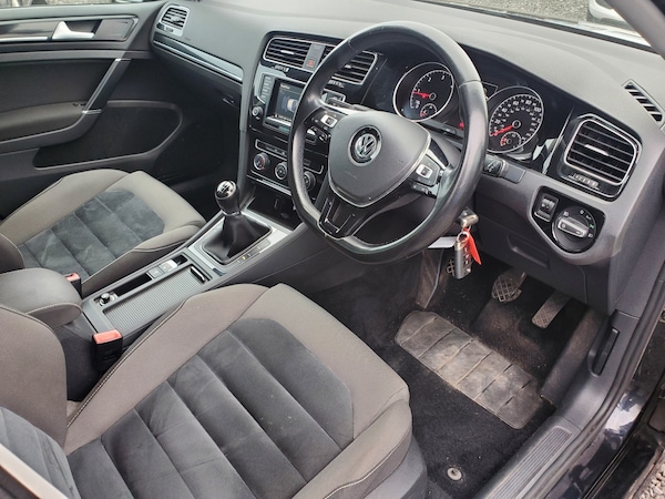 Used Volkswagen Golf 2014 for sale - 76211886: Photo 9