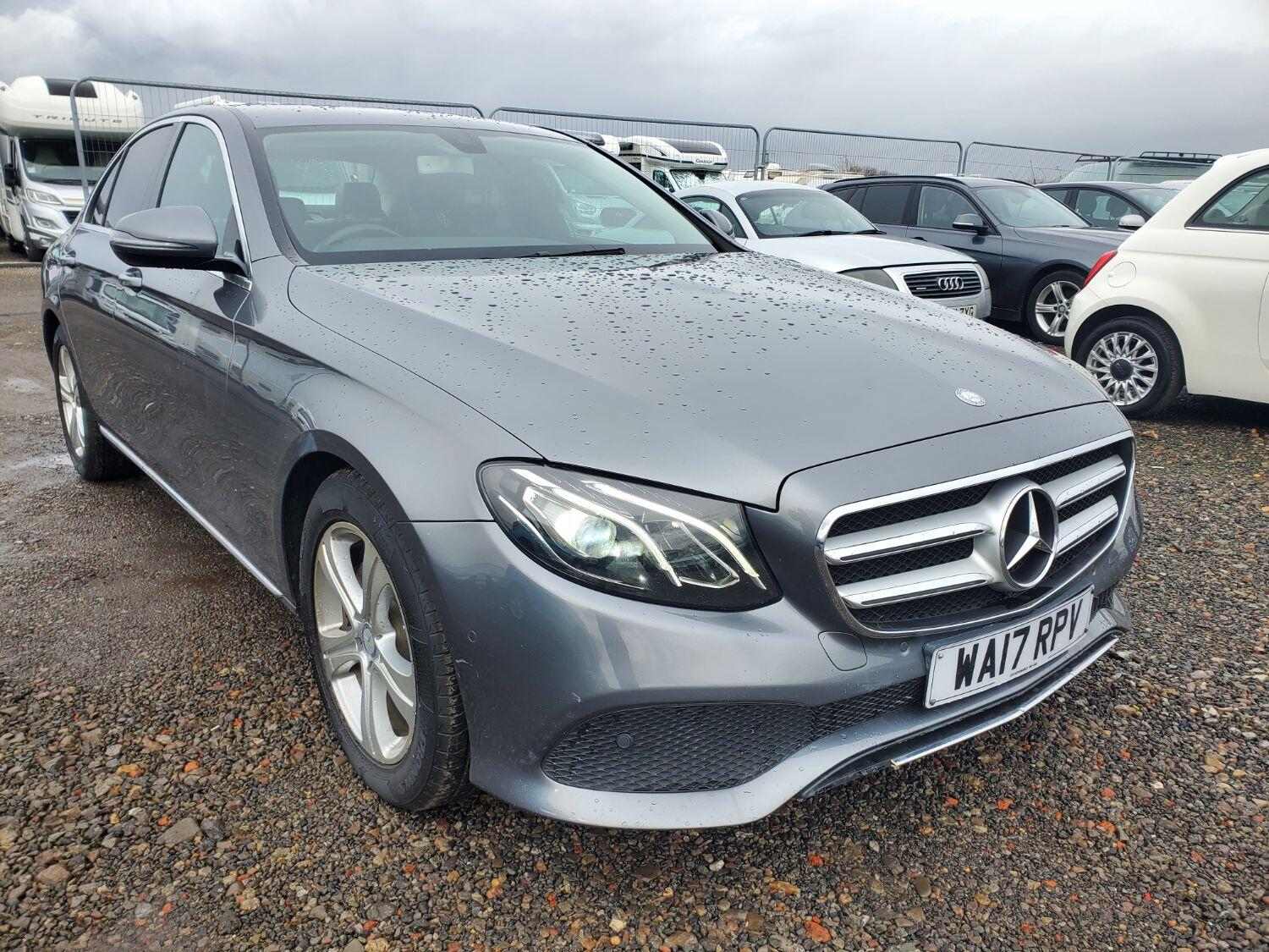 Used Mercedes-Benz E Class 2017 for sale - 76263408: Photo 1