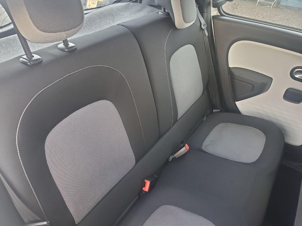 Used Renault Twingo 2018 for sale - 76263406: Photo 20