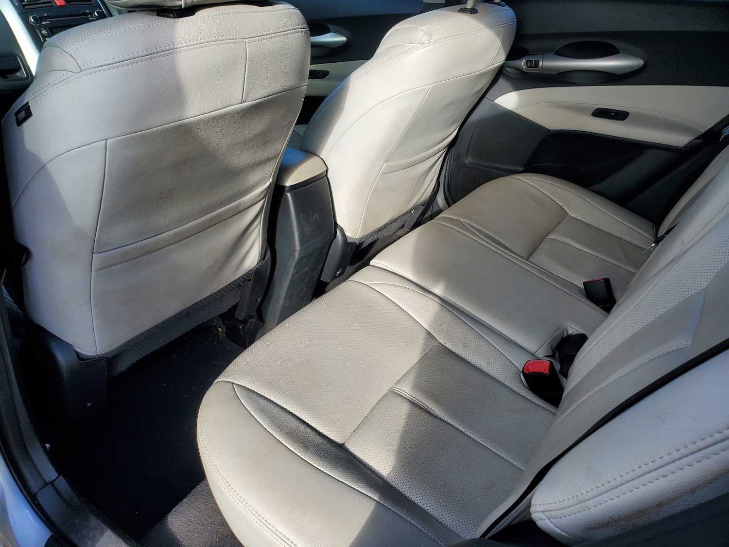 Used Toyota Auris 2010 for sale - 76170440: Photo 14
