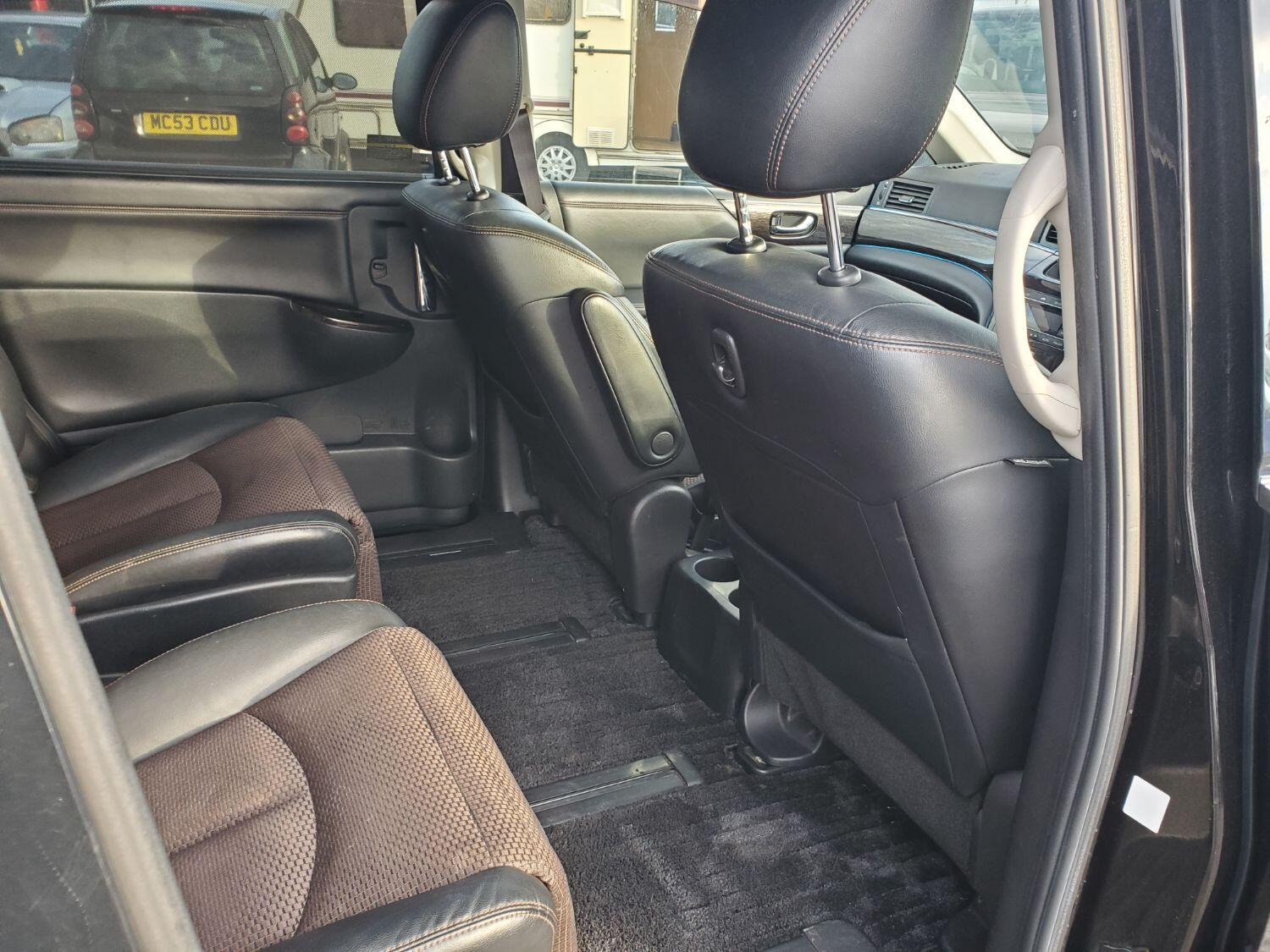 Used Nissan Elgrand 2023 for sale - 76793402: Photo 21