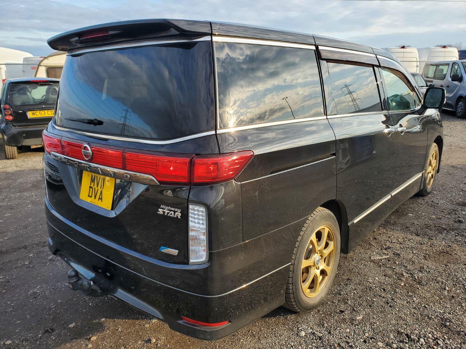 Used Nissan Elgrand 2023 for sale - 76793402: Photo 8