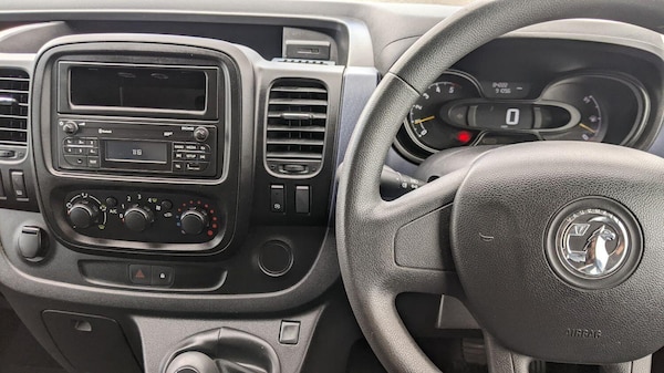 Used Vauxhall Vivaro 2016 for sale - 73116367: Photo 14
