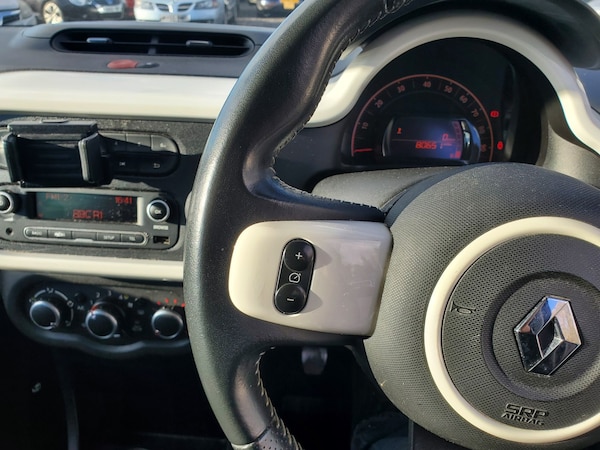 Used Renault Twingo 2015 for sale - 76211898: Photo 10