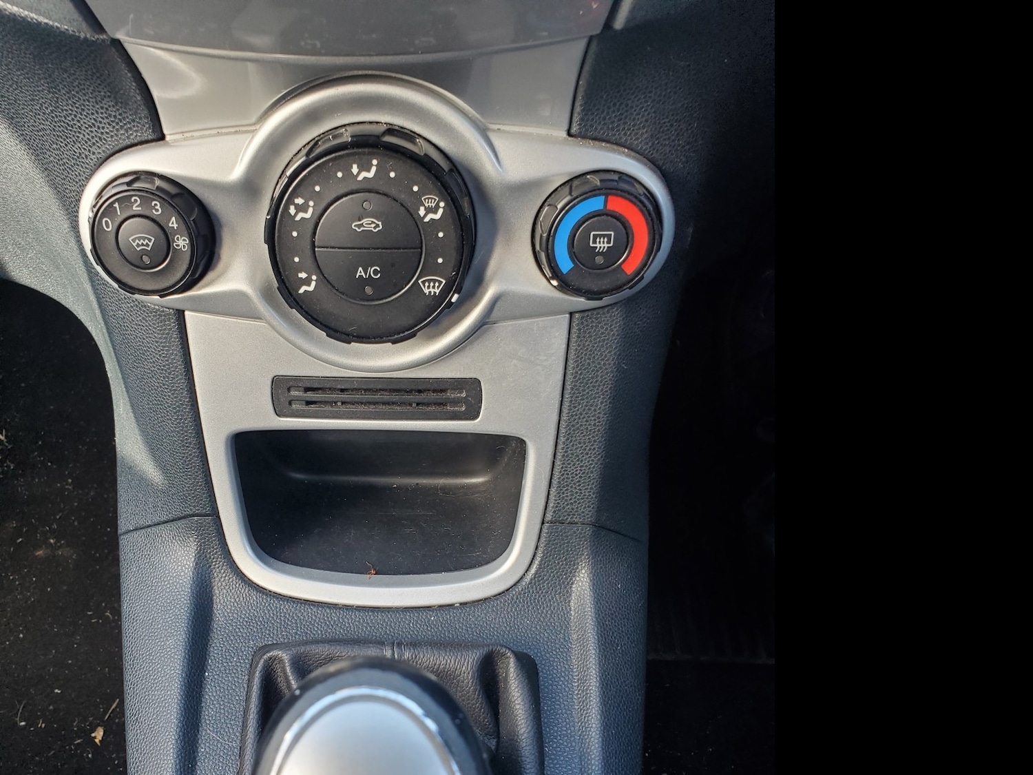 Used Ford Fiesta 2009 for sale - 76387366: Photo 12