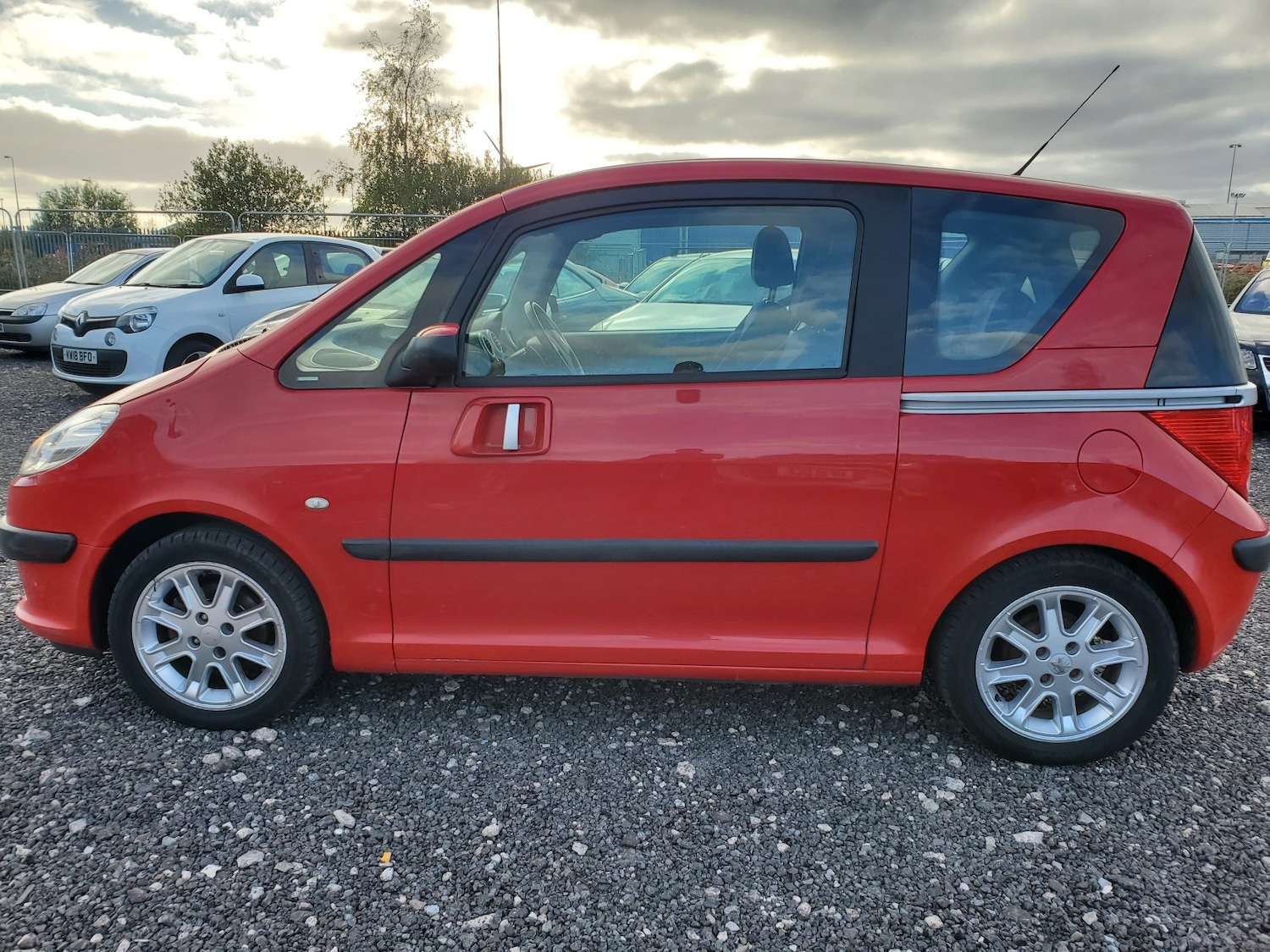 Used Peugeot 1007 2006 for sale - 76192672: Photo 6