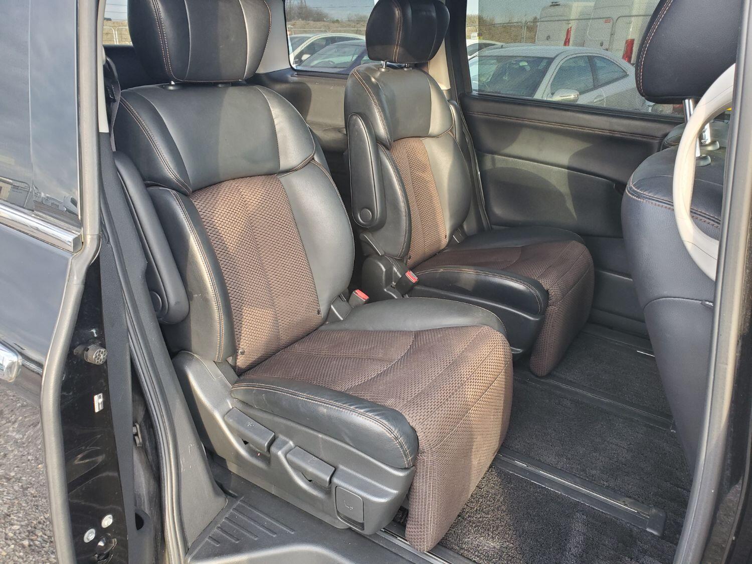 Used Nissan Elgrand 2023 for sale - 76263391: Photo 18