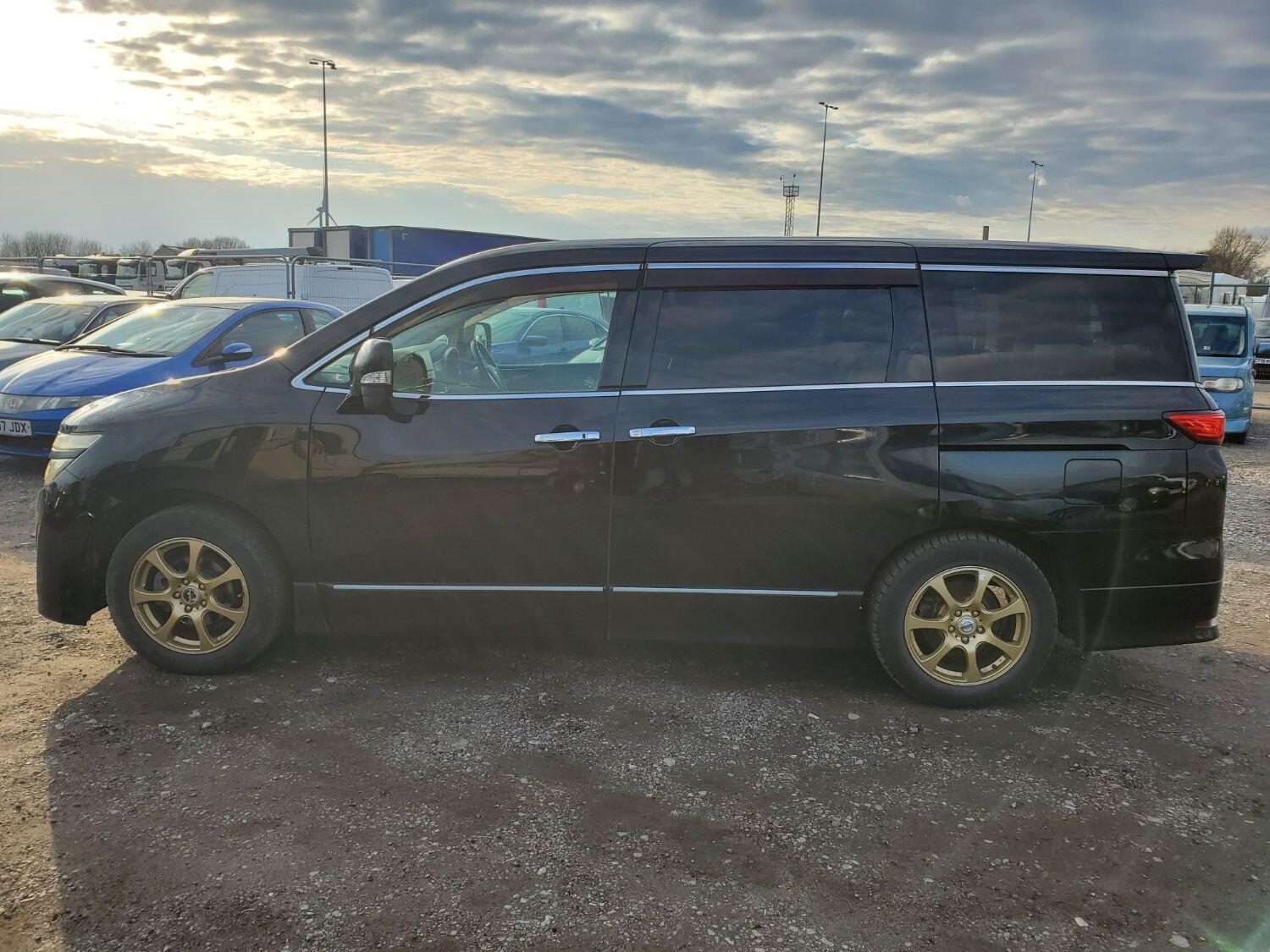 Used Nissan Elgrand 2023 for sale - 76263391: Photo 5