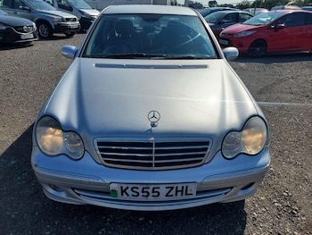 Used Mercedes-Benz C-Class 2006 for sale - 75349364: Photo