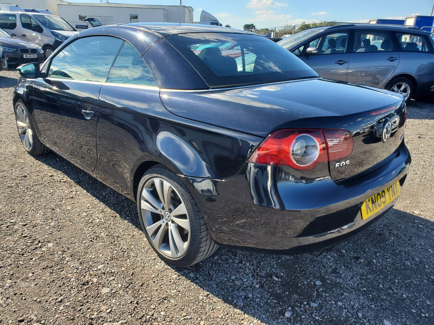 Used Volkswagen EOS 2009 for sale - 76263393: Photo 5