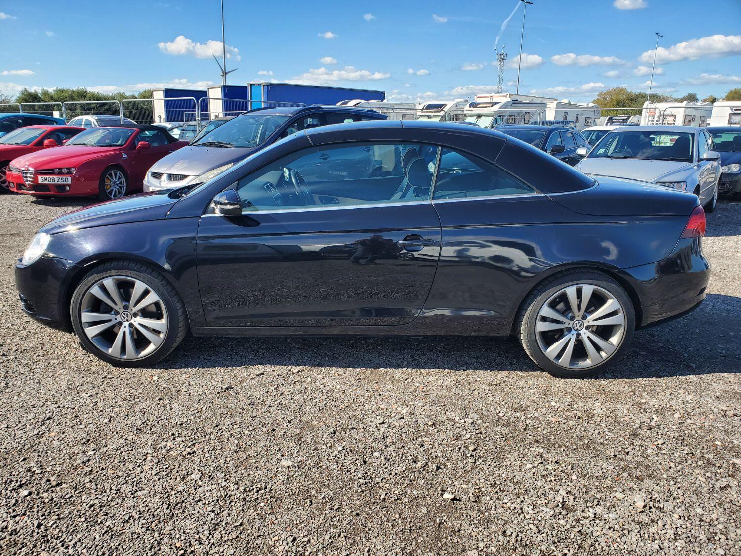 Used Volkswagen EOS 2009 for sale - 76263393: Photo 6