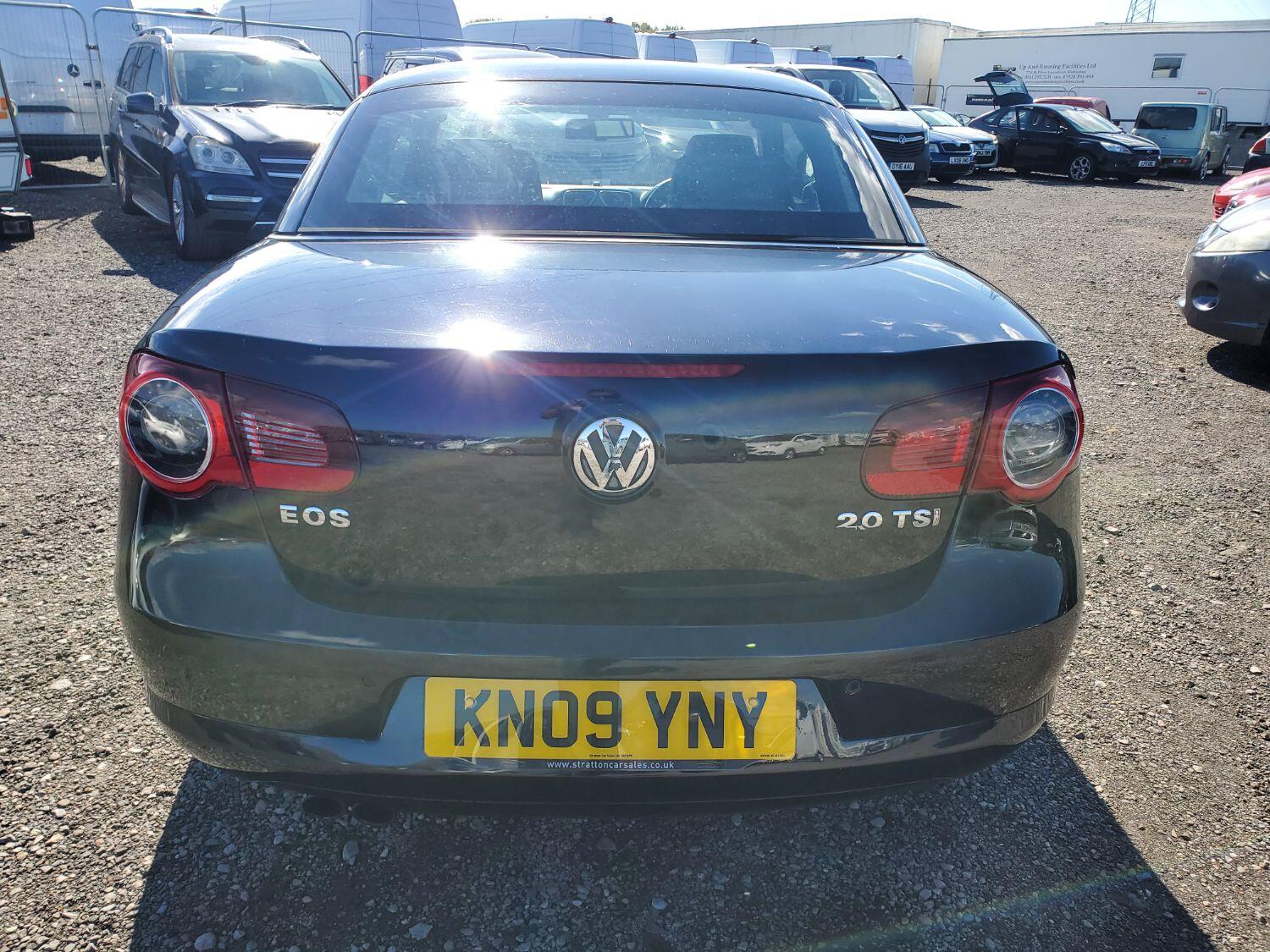Used Volkswagen EOS 2009 for sale - 76263393: Photo 7