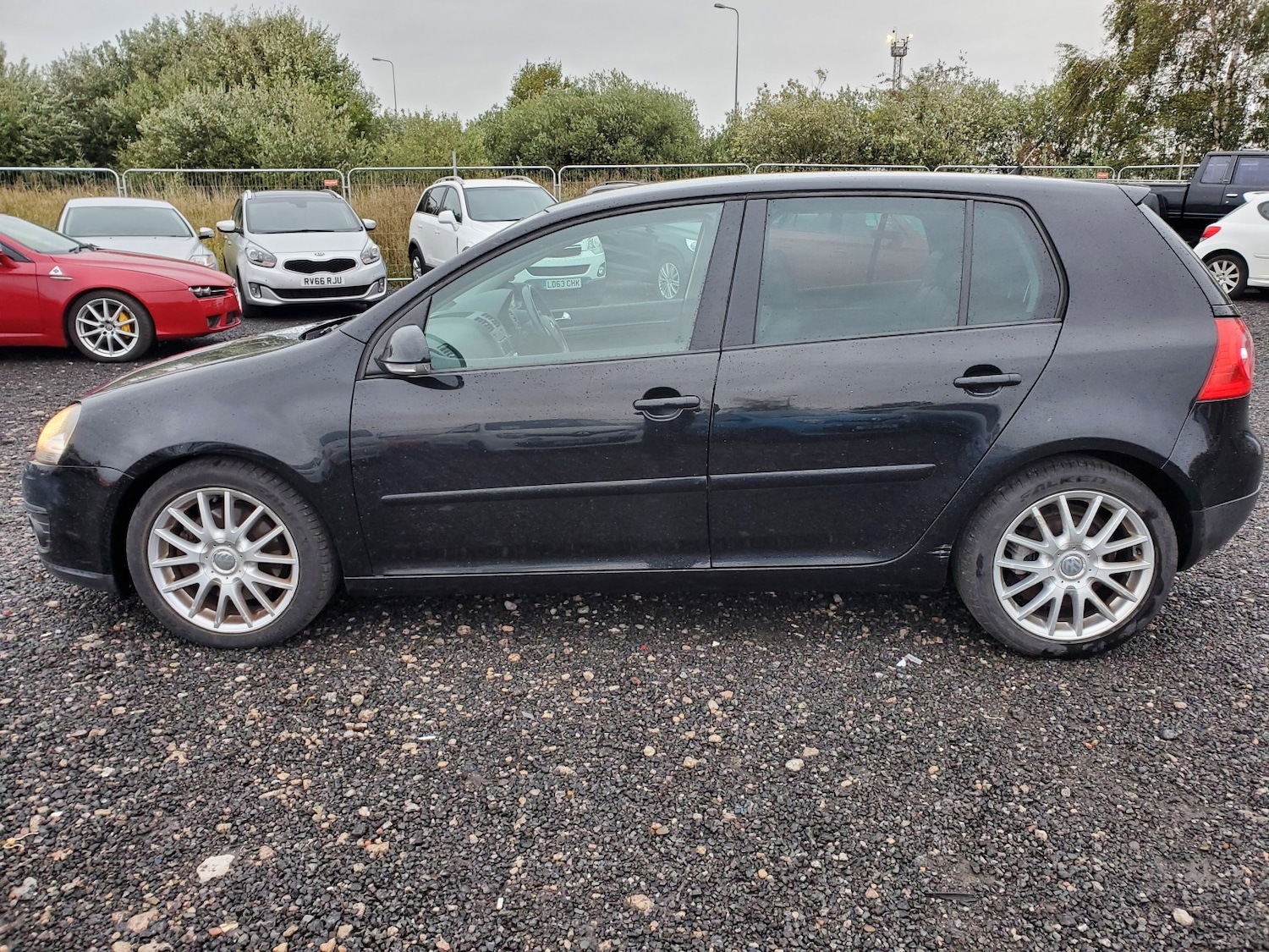 Used Volkswagen Golf 2008 for sale - 76170438: Photo 5