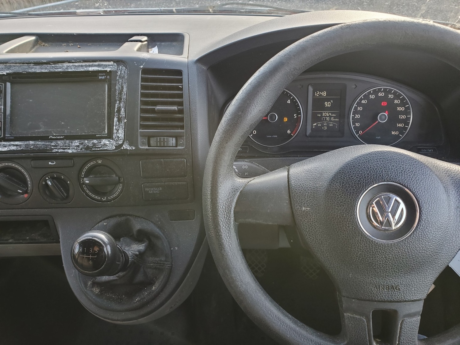 Used Volkswagen Transporter 2012 for sale - 77073076: Photo 11