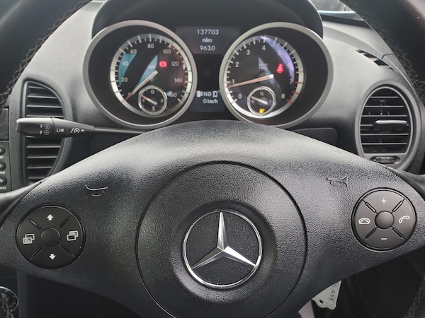 Used Mercedes-Benz SLK 2009 for sale - 76231012: Photo 14