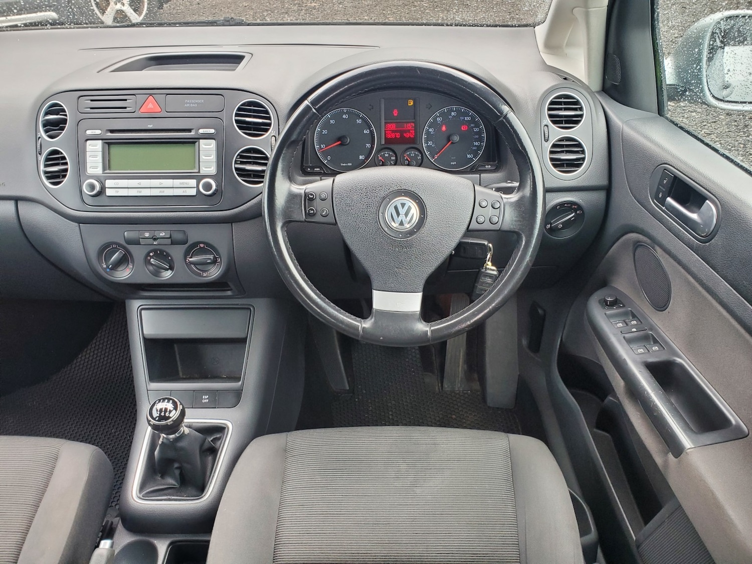 Used Volkswagen Golf Plus 2008 for sale - 76407618: Photo 2