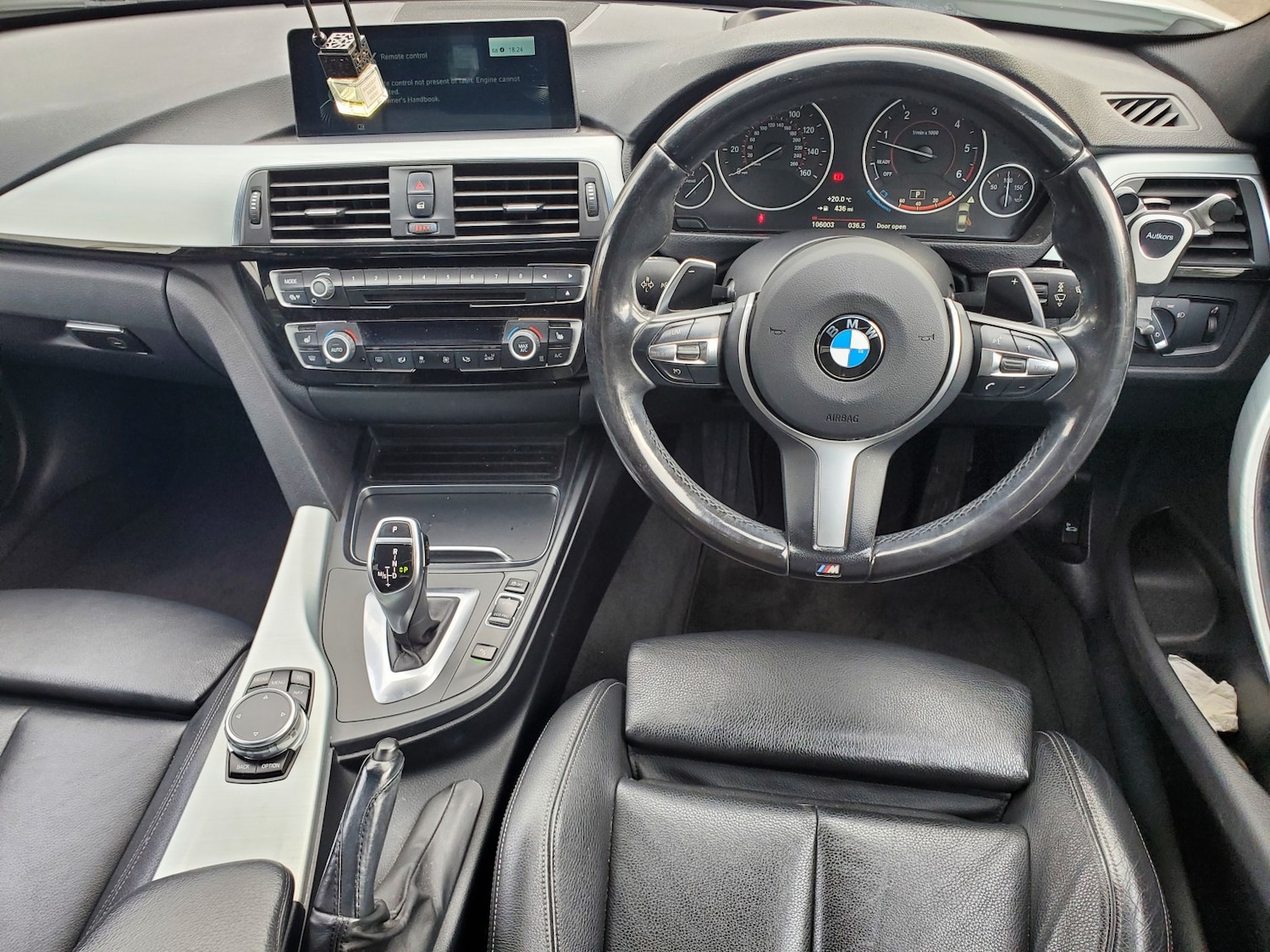 Used BMW 3 Series 2015 for sale - 76476965: Photo 2