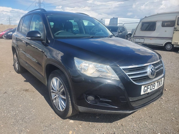 Used Volkswagen Tiguan 2009 for sale - 75446348: Photo 1