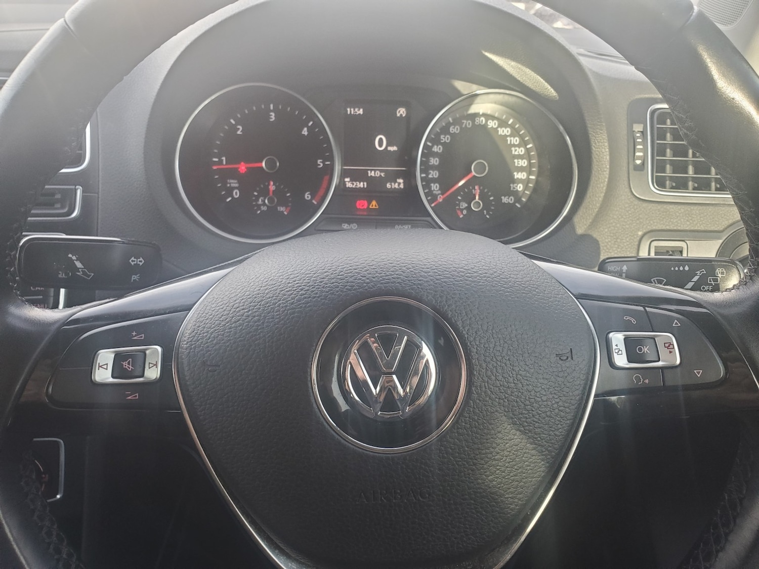 Used Volkswagen Polo 2015 for sale - 76571163: Photo 10