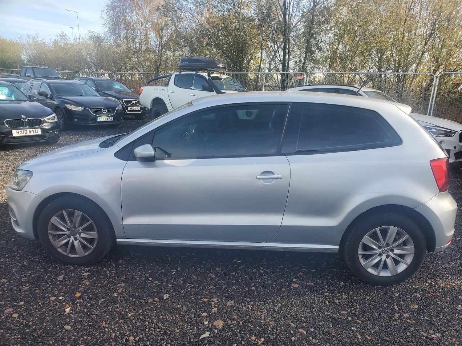 Used Volkswagen Polo 2015 for sale - 76571163: Photo 5